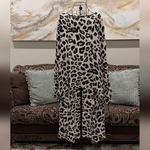 NWOT Leopard Print High Low Top